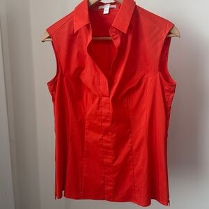 BOSS by Hugo Boss Cotton Poplin size 8
Point Collar Sleeveless Blouse ,